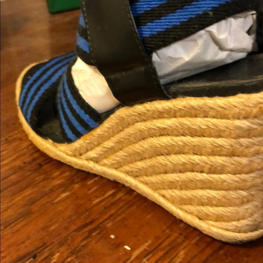 Tahari shoes perfect